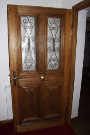 restaurierte antike alte Tür Zimmertür Haustür